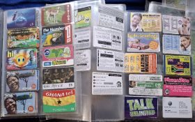 Phonecards, mixed selection approx. 300 in albums and loose, mainly overseas issues many countries