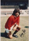 Football autograph, George Best, Manchester Utd, colour image showing George Best kneeling on