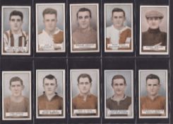 Cigarette cards, Gallaher, Famous Footballers (Green backs) (set 100 cards), (a small number with