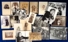 Photographs, 400+ b/w images, most late 19th to mid 20thC comprising 200+ cartes de visite plus