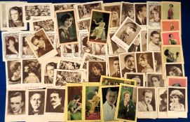 Trade cards, Spain, a collection of approx. 140 large size cards, all Cinema & Entertainment