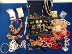 Jewellery, a collection of mixed age costume jewellery to include a Culture Vulture 'Fiesta'