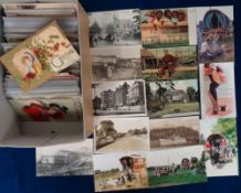 Postcards, a collection of over 400 mixed UK and foreign topographical, with a selection of