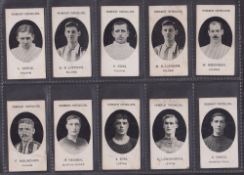 Cigarette cards, Taddy Prominent Footballers with Footnote, 32 cards various teams Fulham (6),