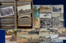 Postcards, a selection of 1000+ cards UK and foreign, RPs, printed and a few artist drawn to include