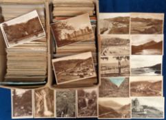 Postcards, a collection of over 1100 cards, mostly mixed foreign and UK topographical with a few