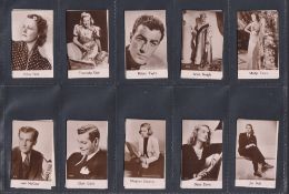 Trade cards, 4 sets, De Beukelaer Film Stars 901-1000, Mars Famous Film Stars, Lyons Famous