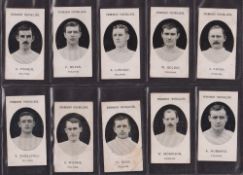 Cigarette cards, Taddy Prominent Footballers without Footnote, 40 cards various teams Fulham (10),