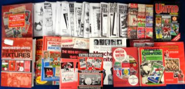 Football books and brochures, Manchester Utd, a collection of 14 reference books including 'The