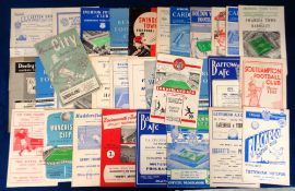 Football programmes, a collection of approx. 35 1950's programmes inc. Sunderland v Preston 52/53,