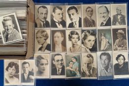 Postcards, a mixed subject collection of over 500 cards of Entertainment inc. cinema, music,