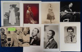 Ephemera, a large qty of early to late 20thC items to include race course badges, 1960s Esquire