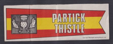Trade cards, A&BC Gum, Football Pennants (Scottish) 1968 type, 'Partick Thistle' (folds as issued,