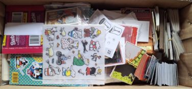 Trade cards, Mixture in shoebox approx. 1000 cards and stickers, mainly part sets and odds, noted