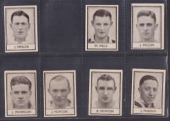 Trade cards, Barratt Famous Footballers 1939-40 BAR-285, all list 'E' handbook reference HB35 79/110