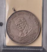 Tobacco issue, Carreras, Commemorative medal to commemorate the opening of the new Arcadia Works