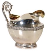 Sauciere, wohl Norddeutsch um 1820/40, SILBER 9 Lot, signiert DOREK, feine ausgewogene Arbeit, ...