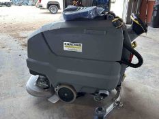 KARCHER FLOOR SCRUBBER