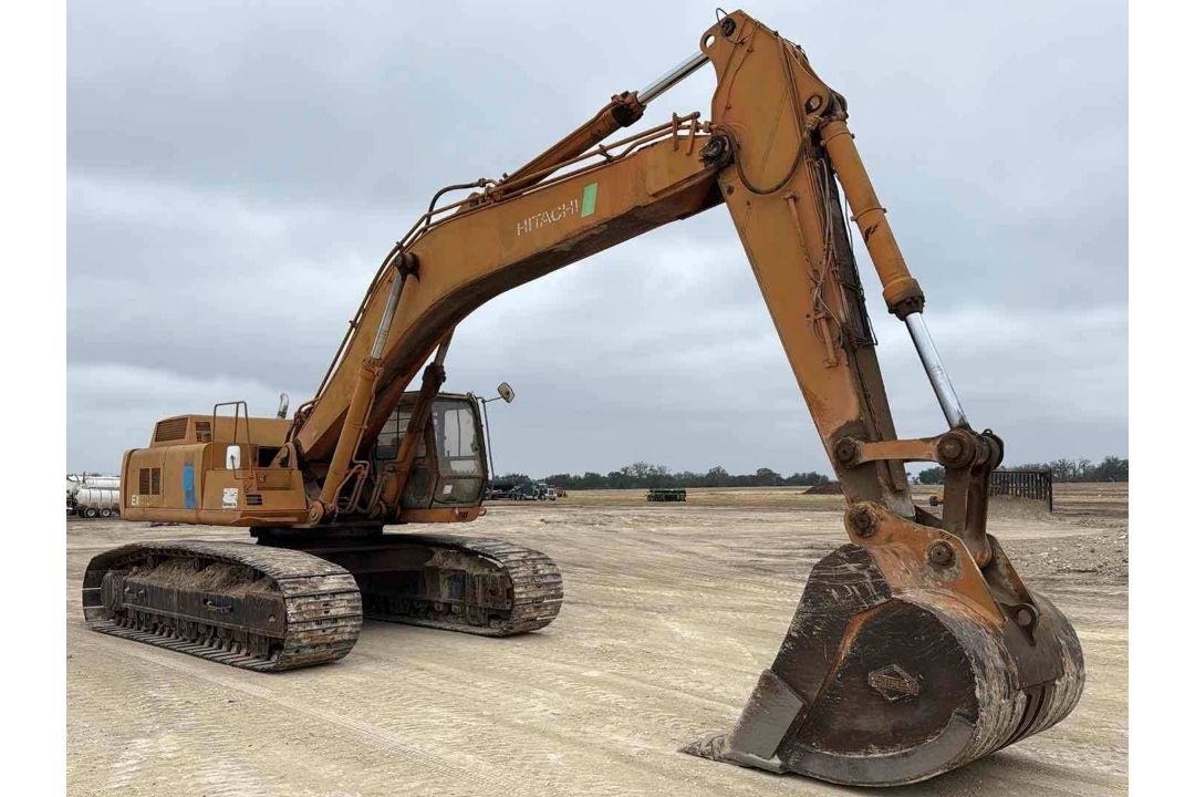 HITACHI EX550LC EXCAVATOR - Image 3 of 17