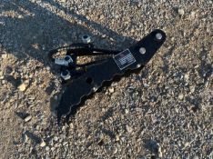 HYDRAULIC THUMB CLAMP FOR MINI EXCAVATOR