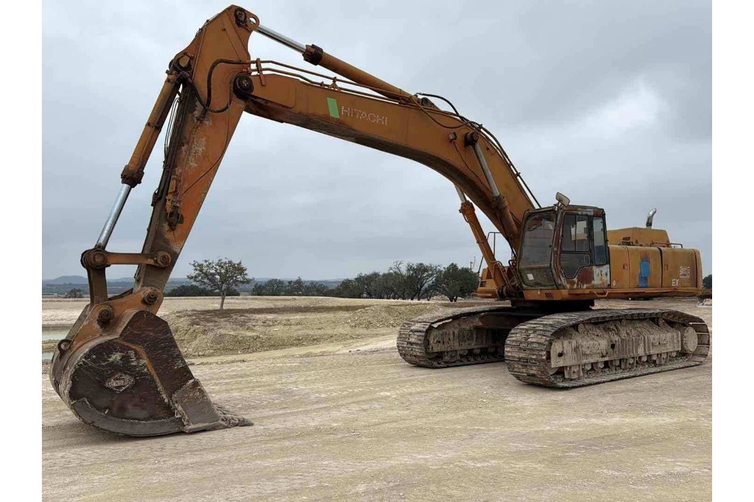 HITACHI EX550LC EXCAVATOR - Image 1 of 17