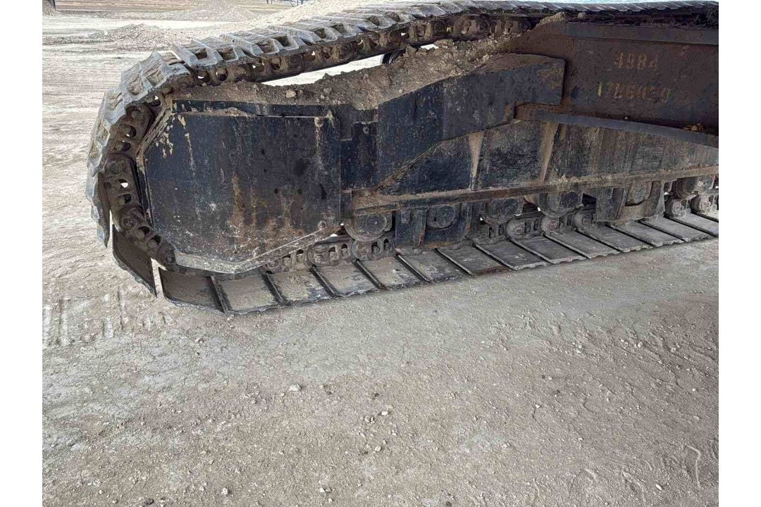 HITACHI EX550LC EXCAVATOR - Image 8 of 17