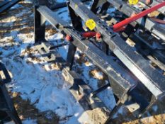 Kivel Bale Spear 'NEW'