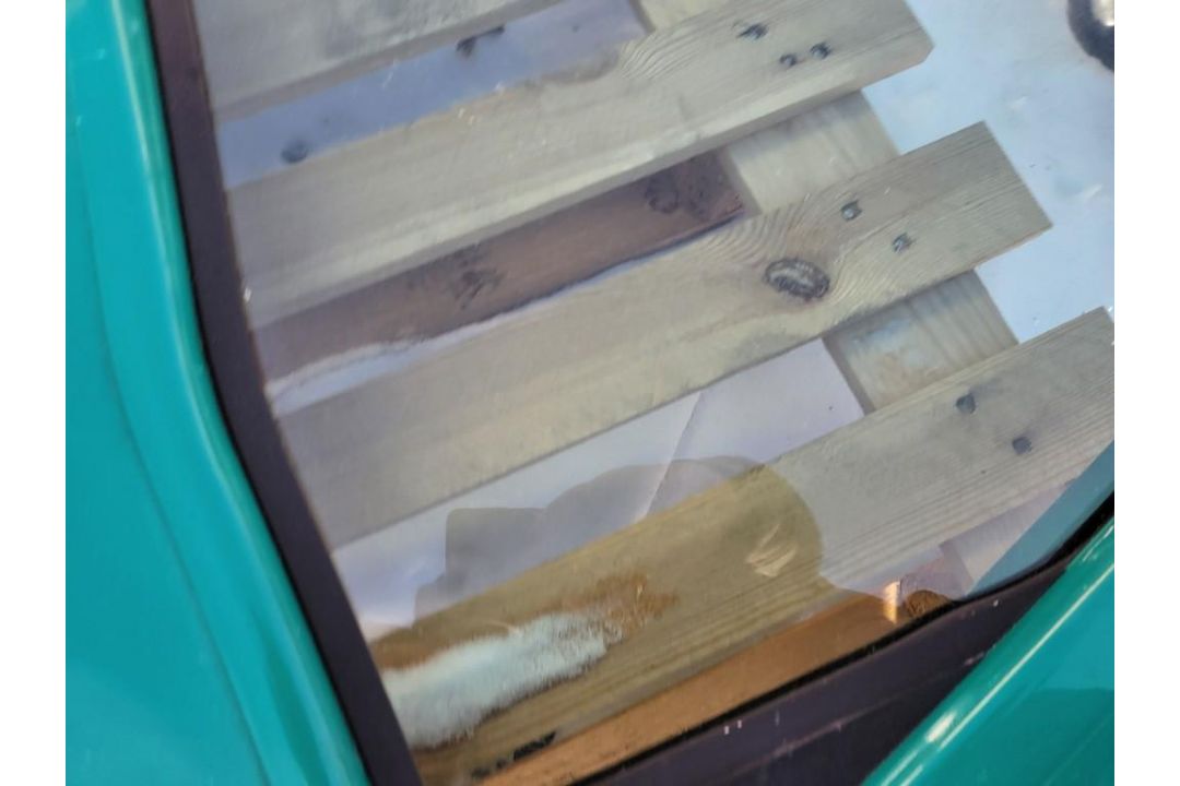 International Truck Door - Image 5 of 6