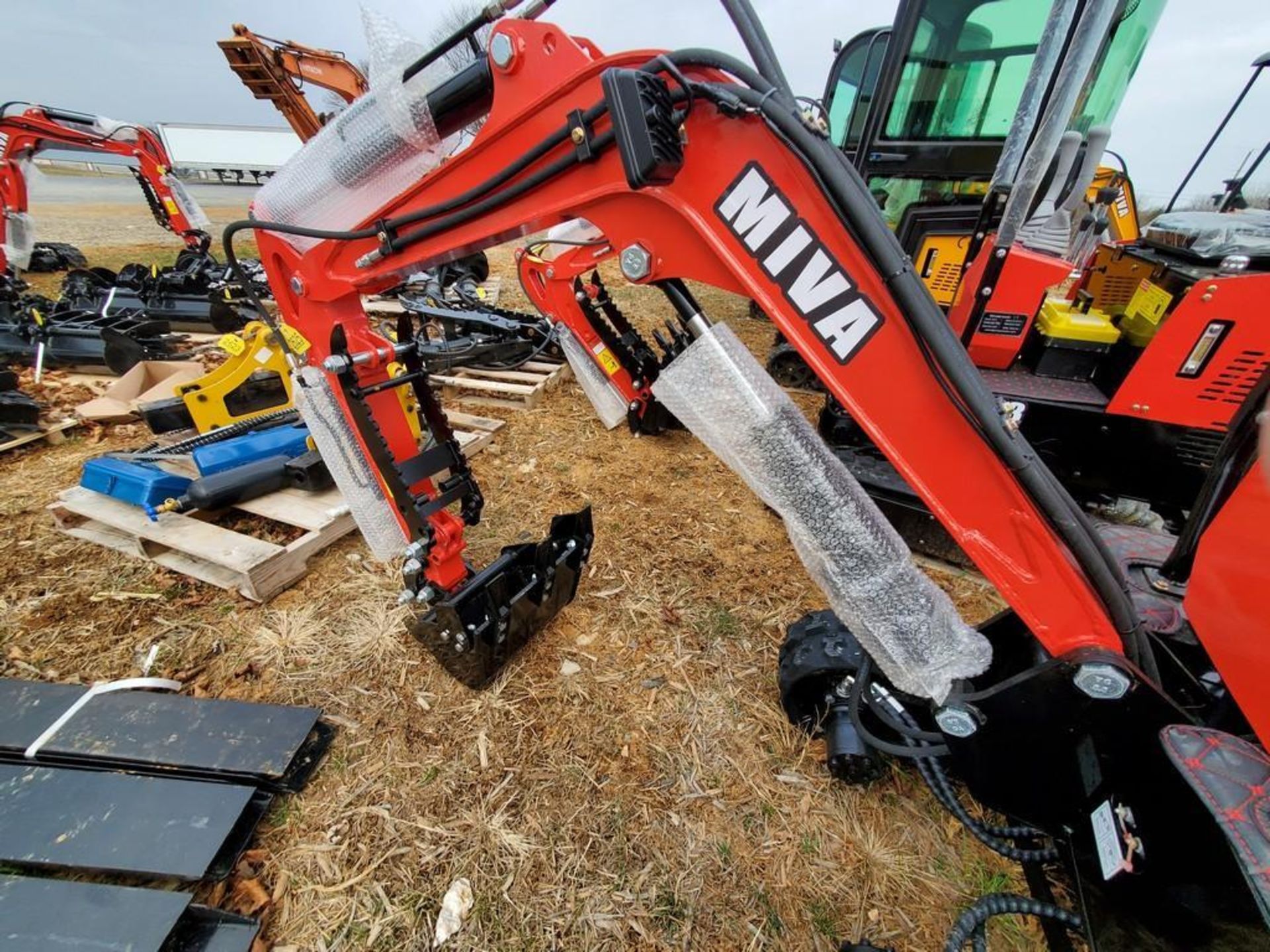 2024 Miva VA13 Mini Excavator 'NEW' - Image 13 of 17