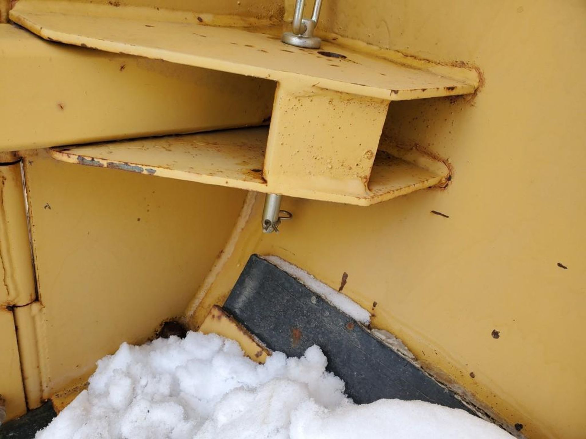 Snow Pusher - Image 8 of 10