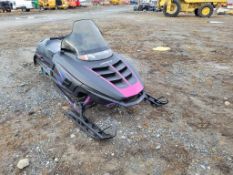 1993 Polaris INDY 440 Snow Mobile - NO TITLE 'Runs & Operates'