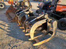 Kubota RG30 Brush Grapple
