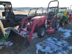 Mahindra 26XL Compact Loader Tractor 'Ride & Drive'