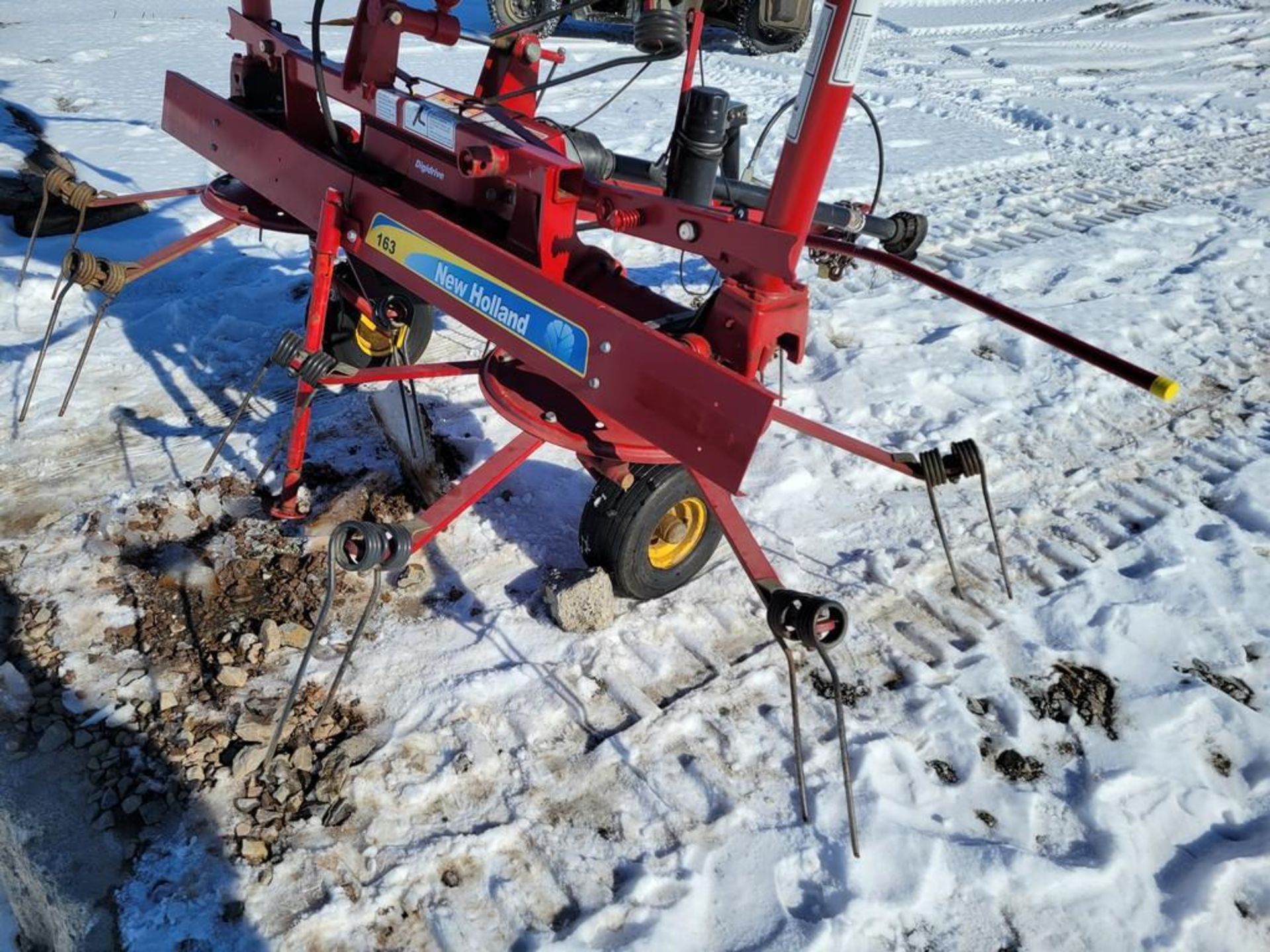 2013 New Holland 163 Tedder - Image 6 of 17