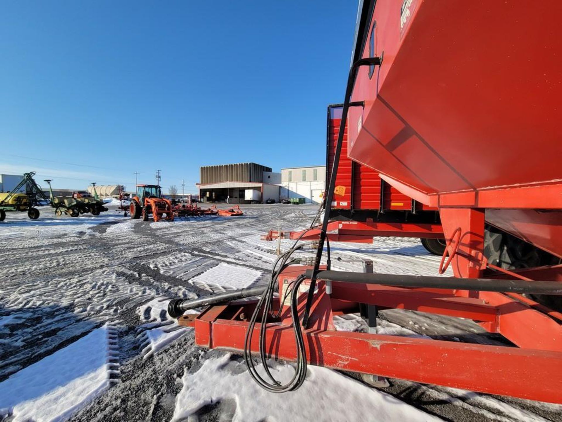 Unverferth 7000 Grain Cart 'Works Good' - Image 14 of 29