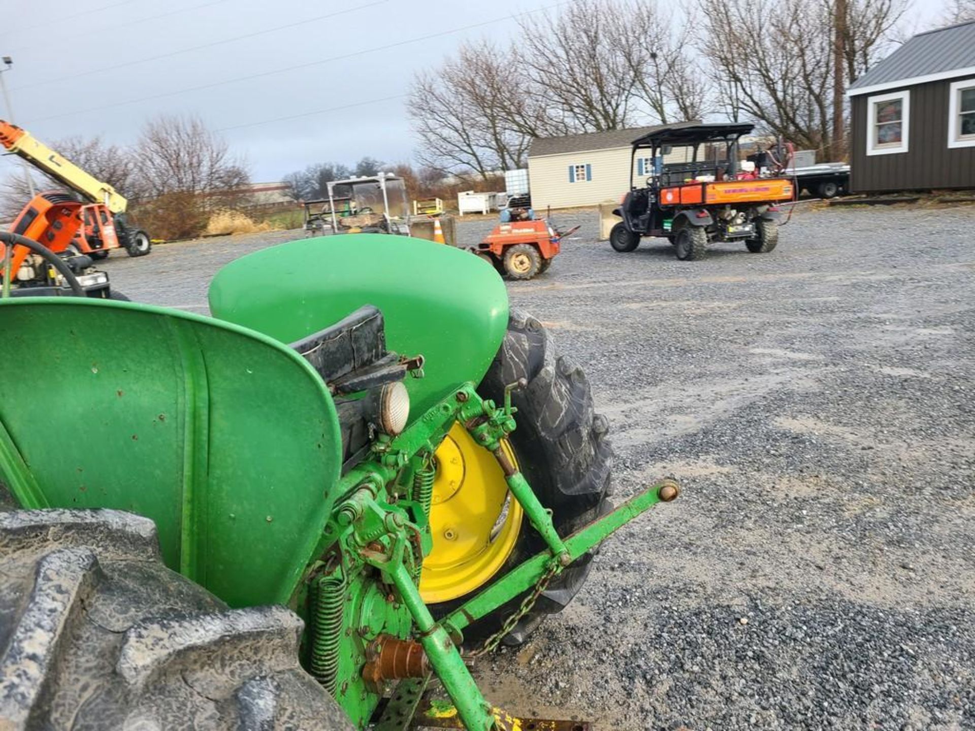 John Deere 420 Antique Tractor 'Ride & Drive' - Image 9 of 23