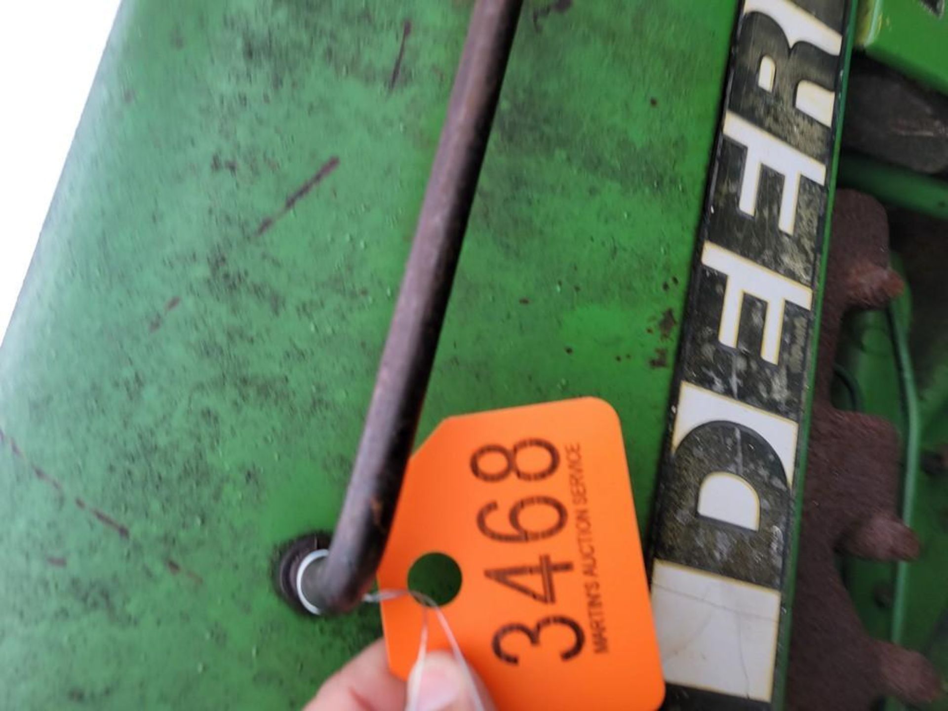 John Deere 2750 Tractor 'Runs & Operates' - Image 38 of 38