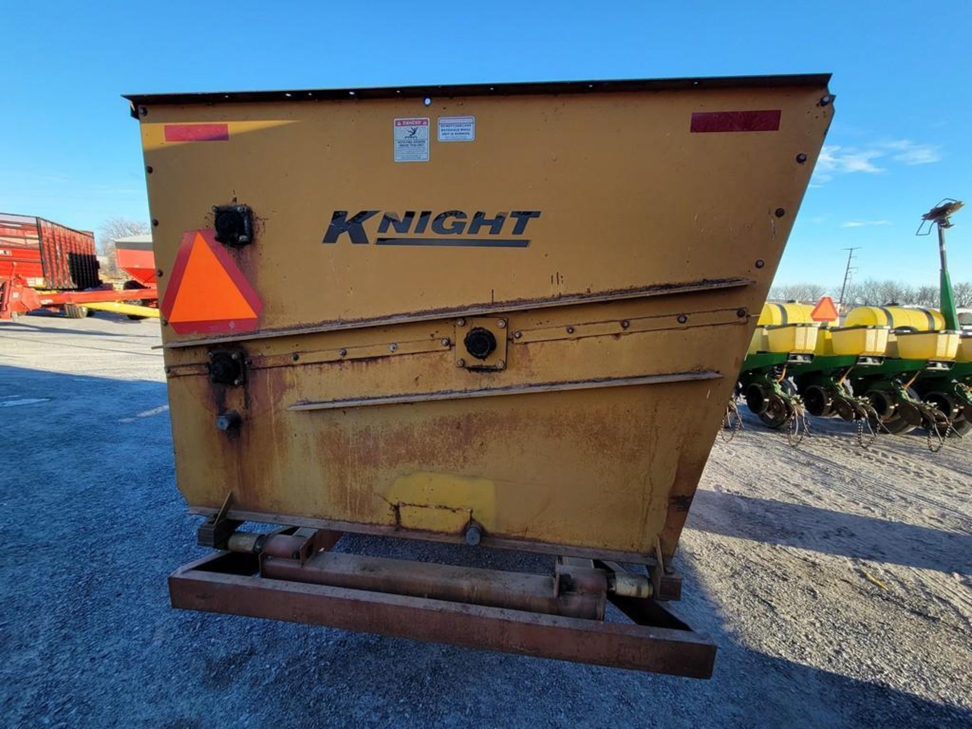 Knight 3020 Mixer Wagon - Image 15 of 33