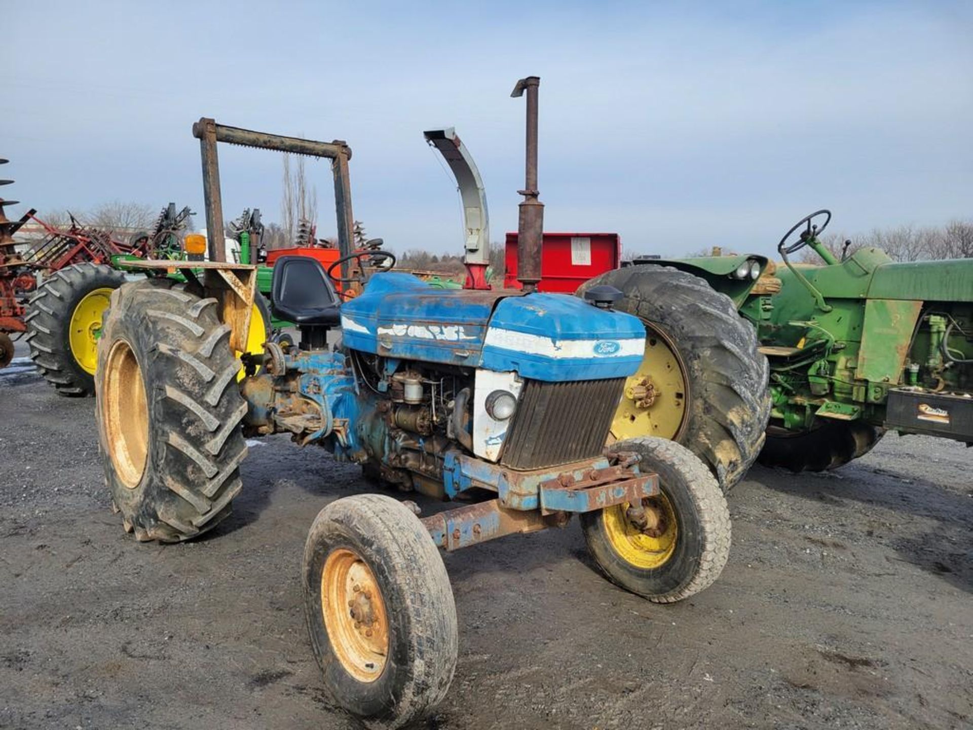 Ford 4610 Tractor 'Runs & Operates'
