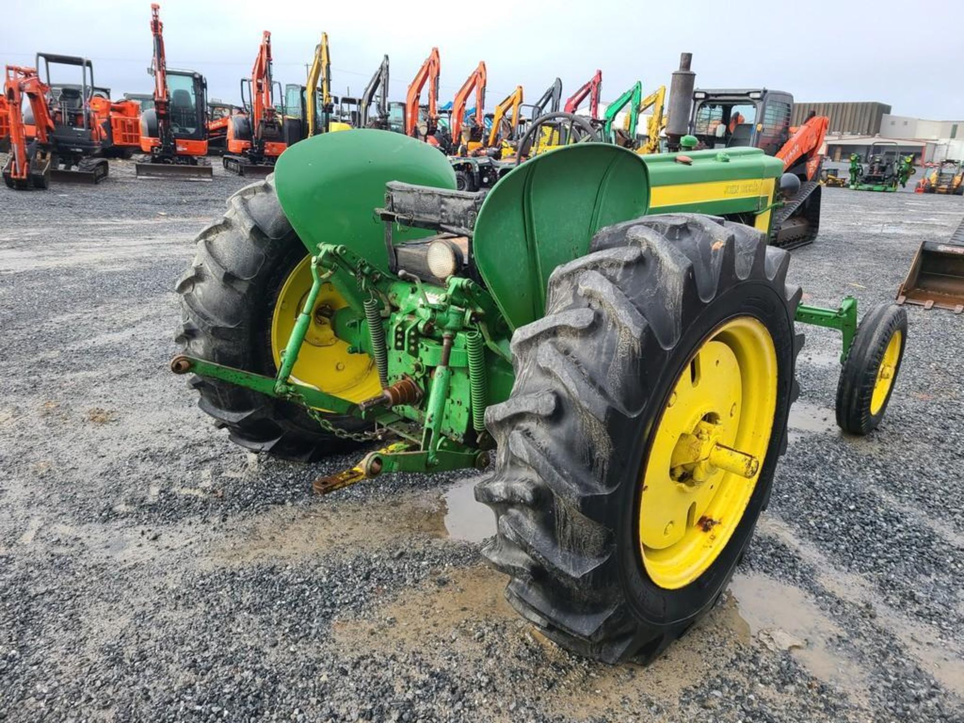 John Deere 420 Antique Tractor 'Ride & Drive' - Image 6 of 23