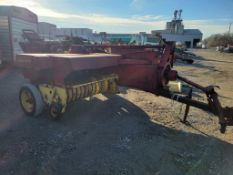 New Holland 273 Small Square Baler