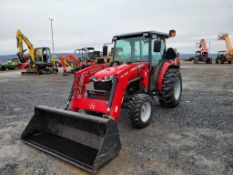 Massey Ferguson 1655 Cab Compact Loader Tractor 'Ride & Drive'