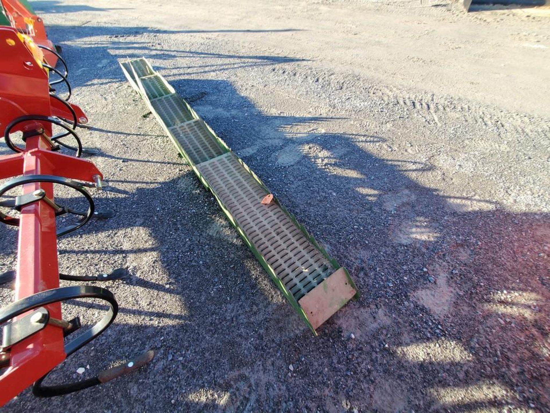 John Deere Straw Walker - Image 5 of 8
