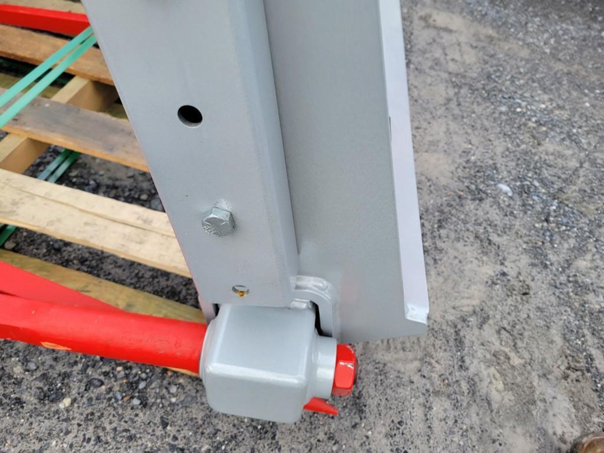 EZ Bale Handler 352S Bale Spear 'NEW' - Image 8 of 10