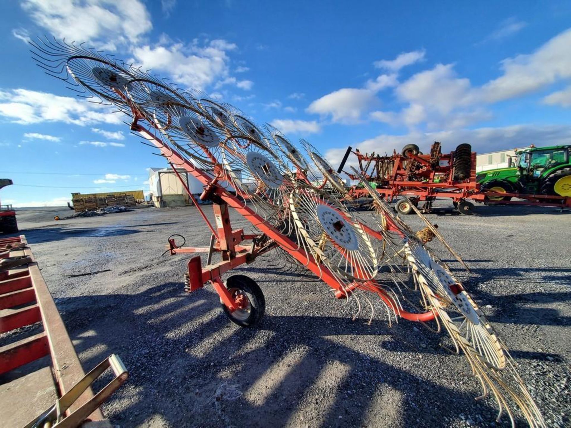 Hesston 1512 Rake - Image 11 of 28