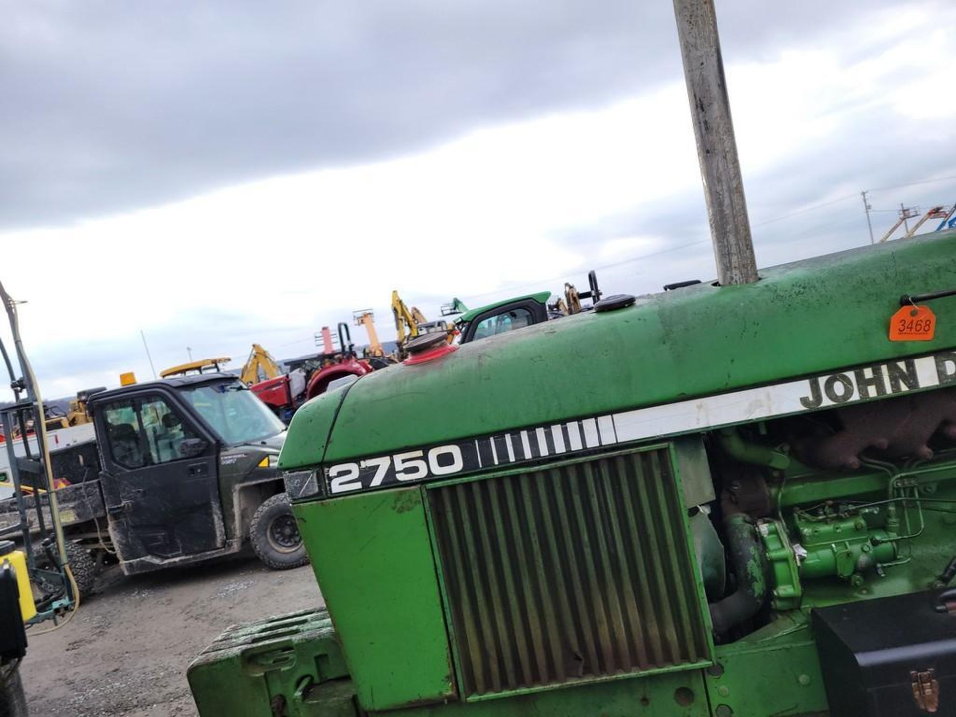 John Deere 2750 Tractor 'Runs & Operates' - Image 36 of 38