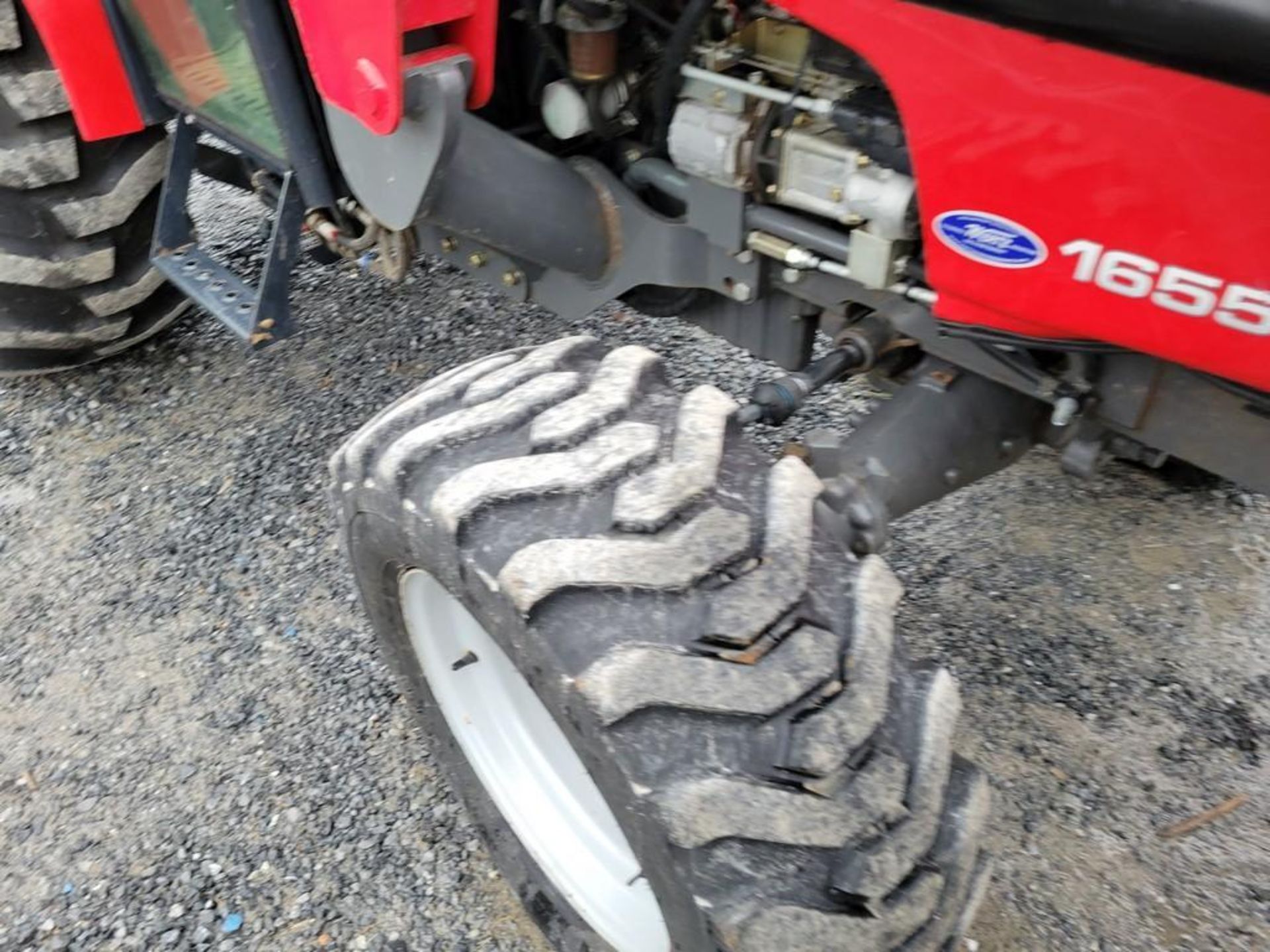 Massey Ferguson 1655 Cab Compact Loader Tractor 'Ride & Drive' - Image 6 of 42