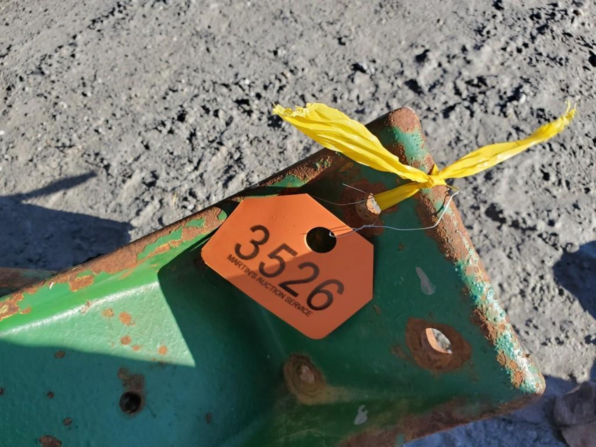 John Deere Front Fenders 'Pair of 2' - Image 7 of 7