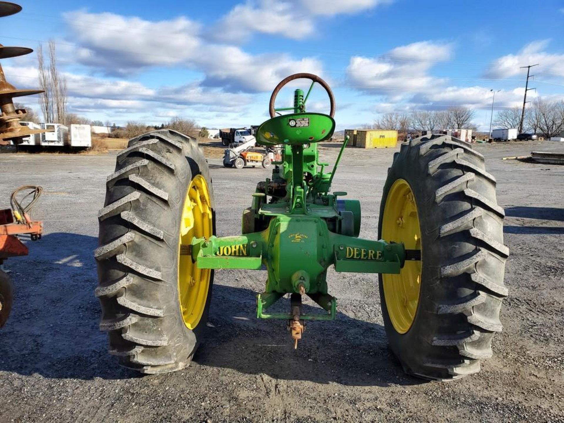 John Deere A Antique Tractor 'Runs & Operates' - Image 4 of 25