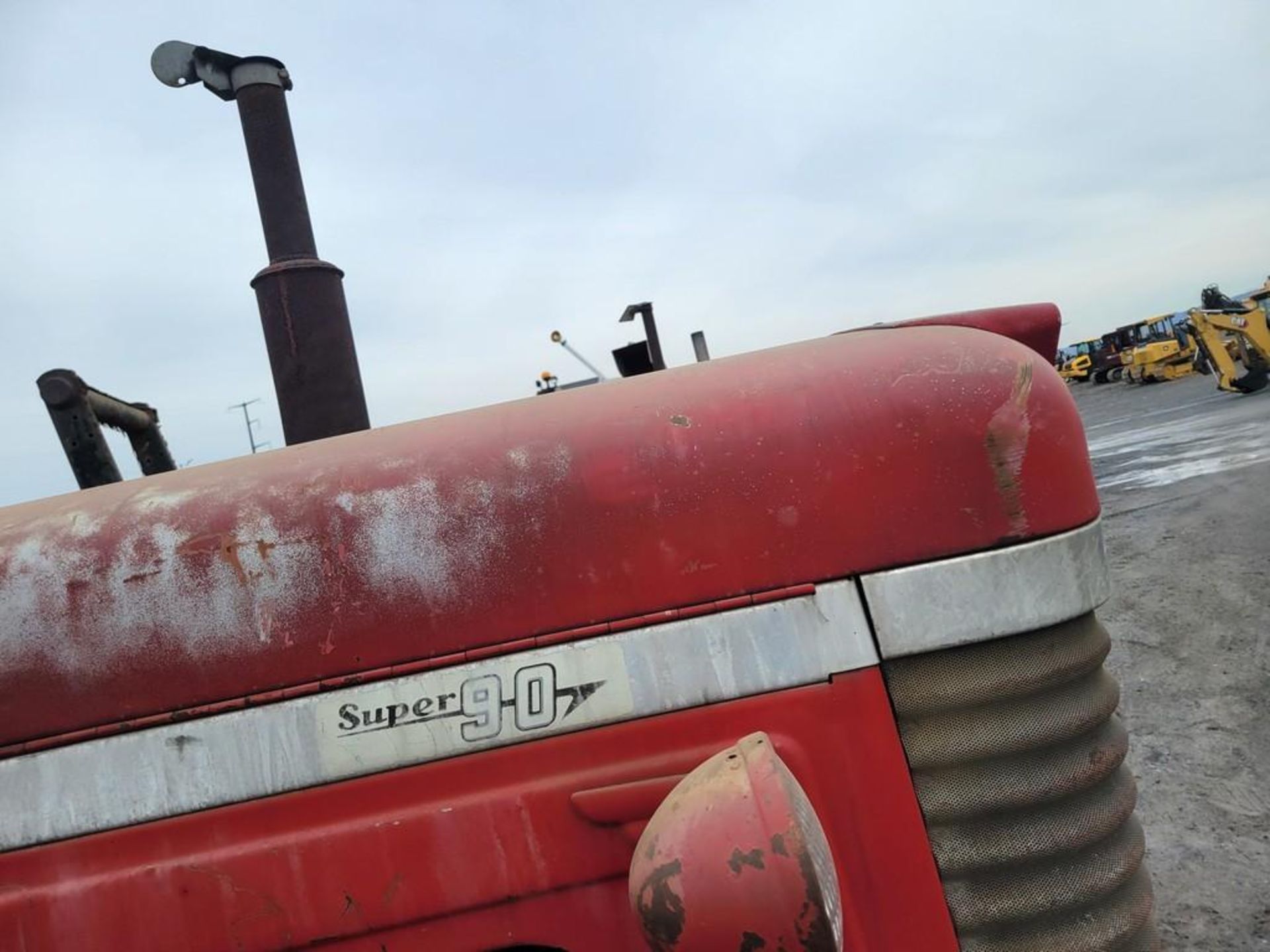Massey Ferguson Super 90 Tractor 'Runs & Operates' - Image 5 of 28